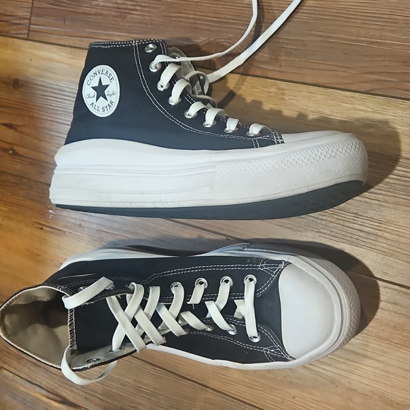 Converse Black and White High-Top platform shoes - Picture 1 of 7